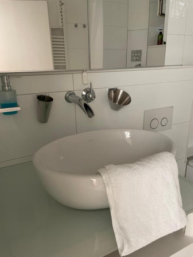Apartment Im Rosentraum Mit Privater Terasse Баден-Баден Екстериор снимка
